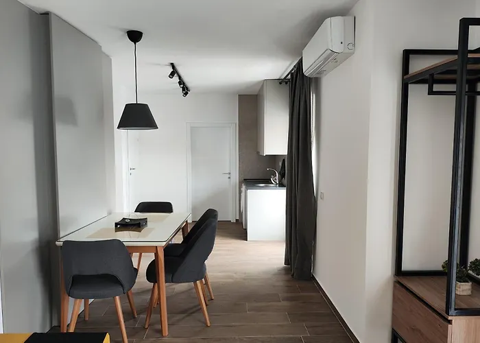 Apartments Lavo